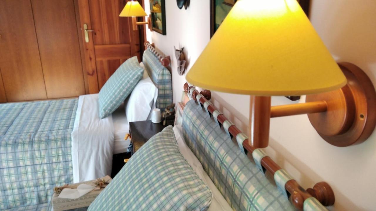 Les Margarides Villa Seva Exteriör bild